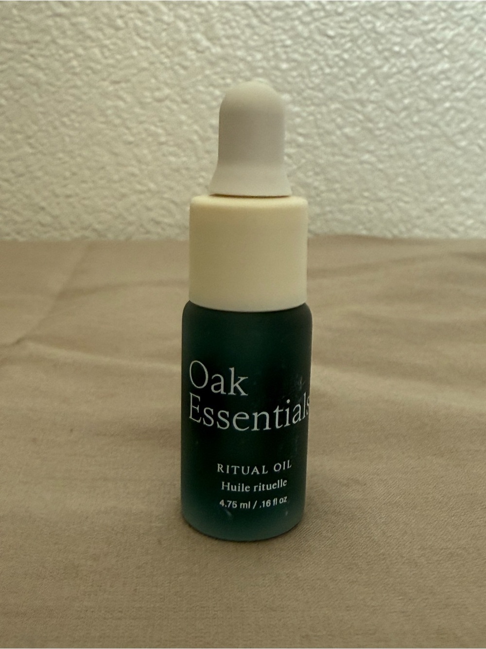 Mini Luxury Serum Trio - Dr Dennis Gross, dermalogica & Oak Essentials - Picture 3 of 4